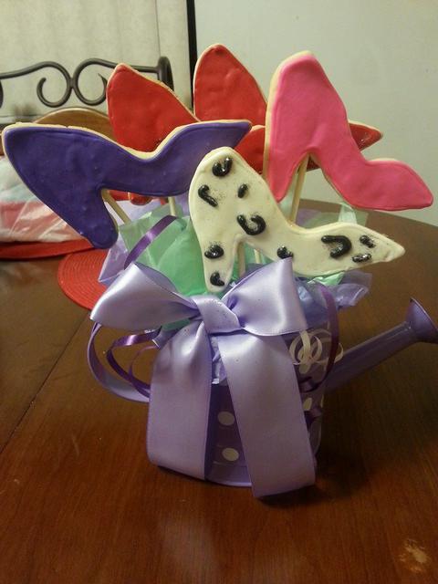 Sweet Elegance Cakes-By Tracie Diva Shoe Cookie Bouquet