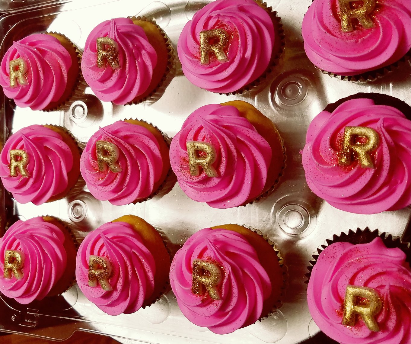 Sweet Elegance Cakes-By Tracie Pink Cupcakes