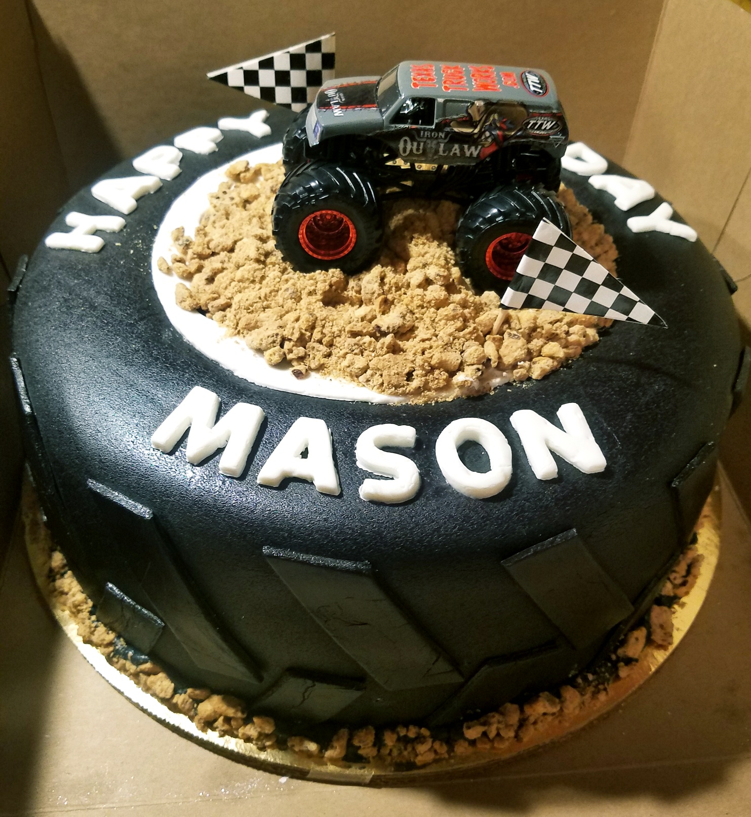 Sweet Elegance By Tracie Cake